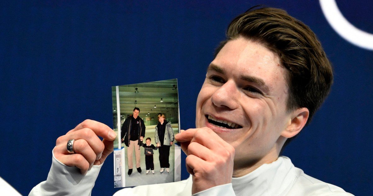 Maxim Naumov strălucește în figura patinajului la Jocurile Olimpice de Iarnă Maxim Naumov a impresionat audiența la Milano, după ce a obținut un punctaj remarcabil de 85,65 în programul scurt de patinaj artistic masculin, avansând astfel într-o competiție plină de emoții