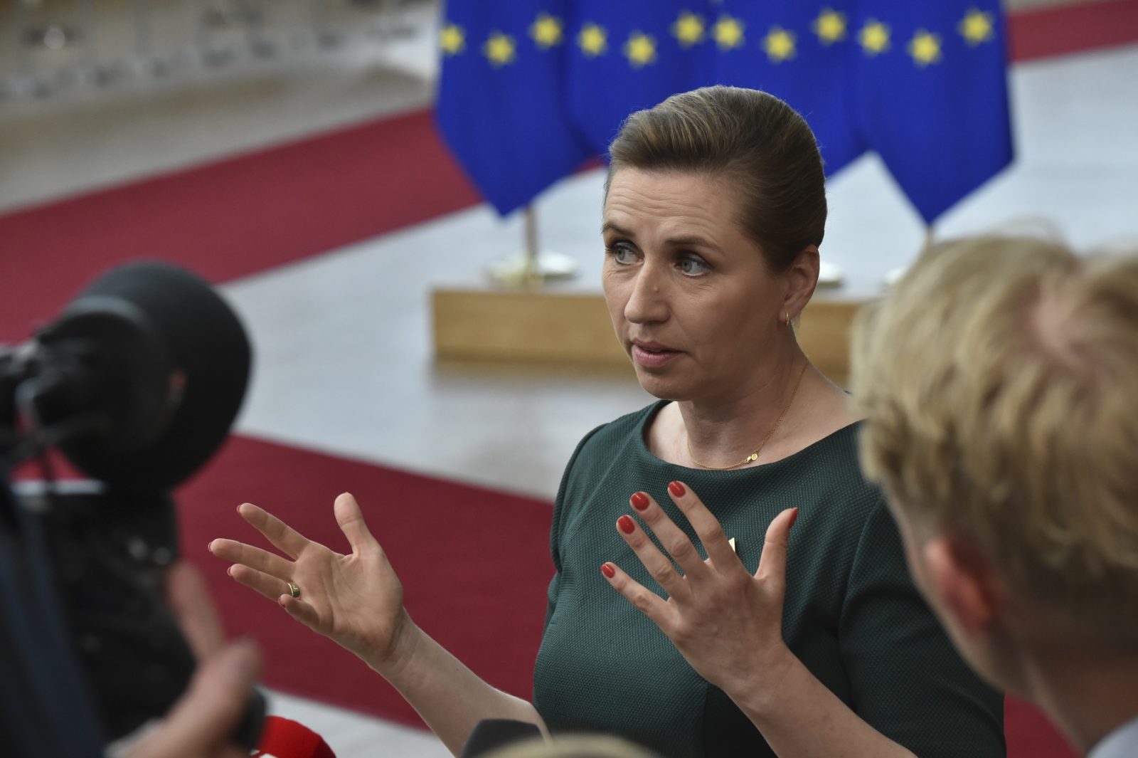 Europa trebuie să își întărească rapid capacitatea de răspuns în fața unei multiple crize, avertizează premierul Danemarcei, Mette Frederiksen