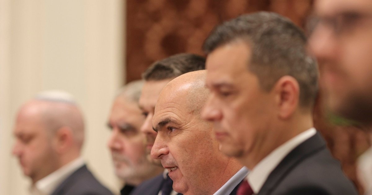 PSD și UDMR impun condiții dure pentru reforma administrației. Bolojan cere OUG rapid!