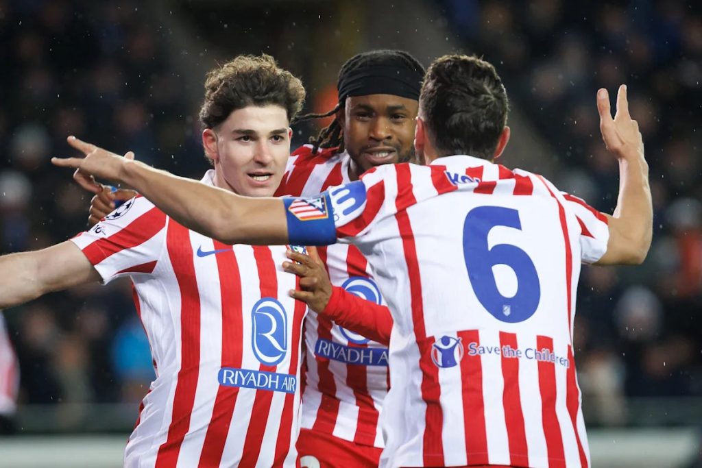 Atlético Madrid dă tonul în play-off-ul Ligii Campionilor, cu o victorie concludentă Atlético Madrid a reușit să obțină o victorie importantă în prima manșă a play-off-ului Ligii Campionilor, impunându-se cu 2-0 în fața belgienilor de la Club Brugge