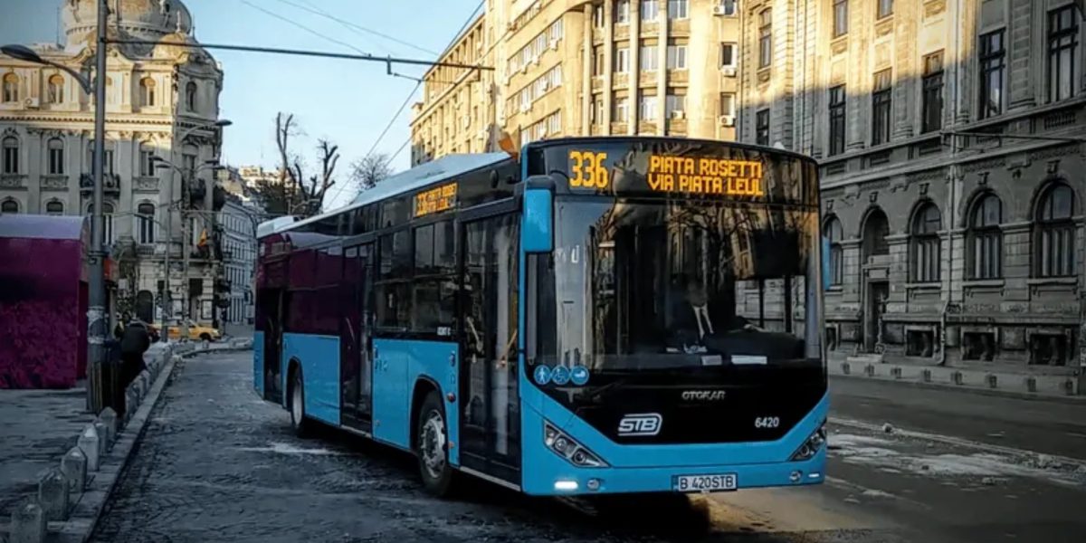 Autobuzele-Okocar-stau-in-garaj.jpg - ReactiveNews