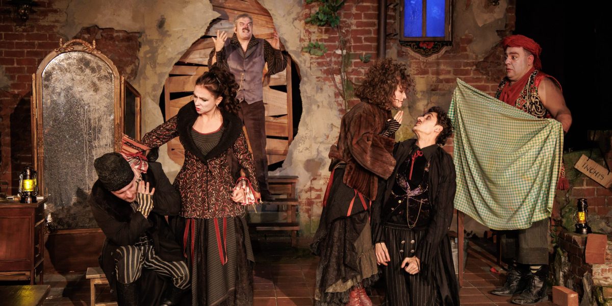 DALE-CARNAVALULUI-2-scaled-1.jpg - ReactiveNews