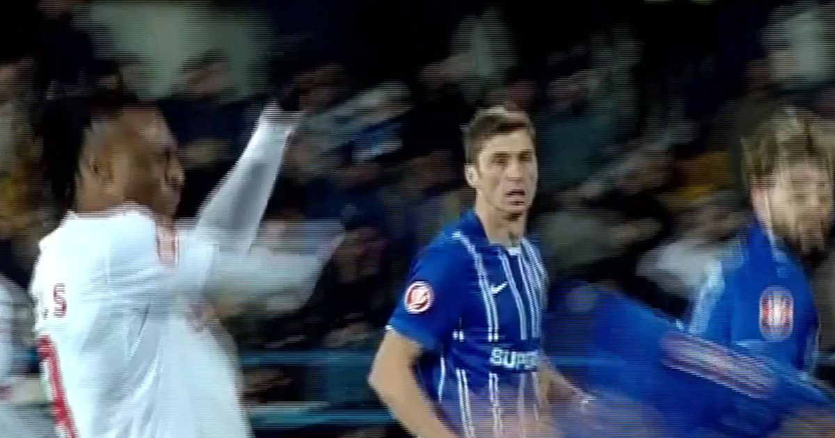 Pierdere mare pentru Dinamo! FOTO. Golgheterul „câinilor” va fi suspendat la derby-ul cu Universitatea Craiova