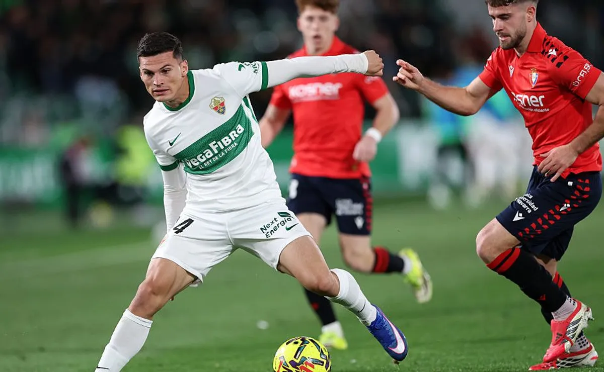 La tabla de La Liga tras empate del Elche de Lucas Cepeda