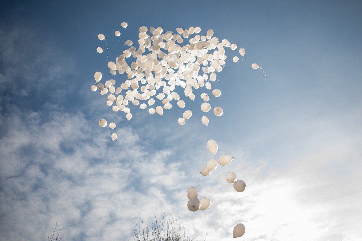 Clădiri în București și țară, iluminate în portocaliu de Ziua mondială anti-cancer; 100.000 de români diagnosticați anual