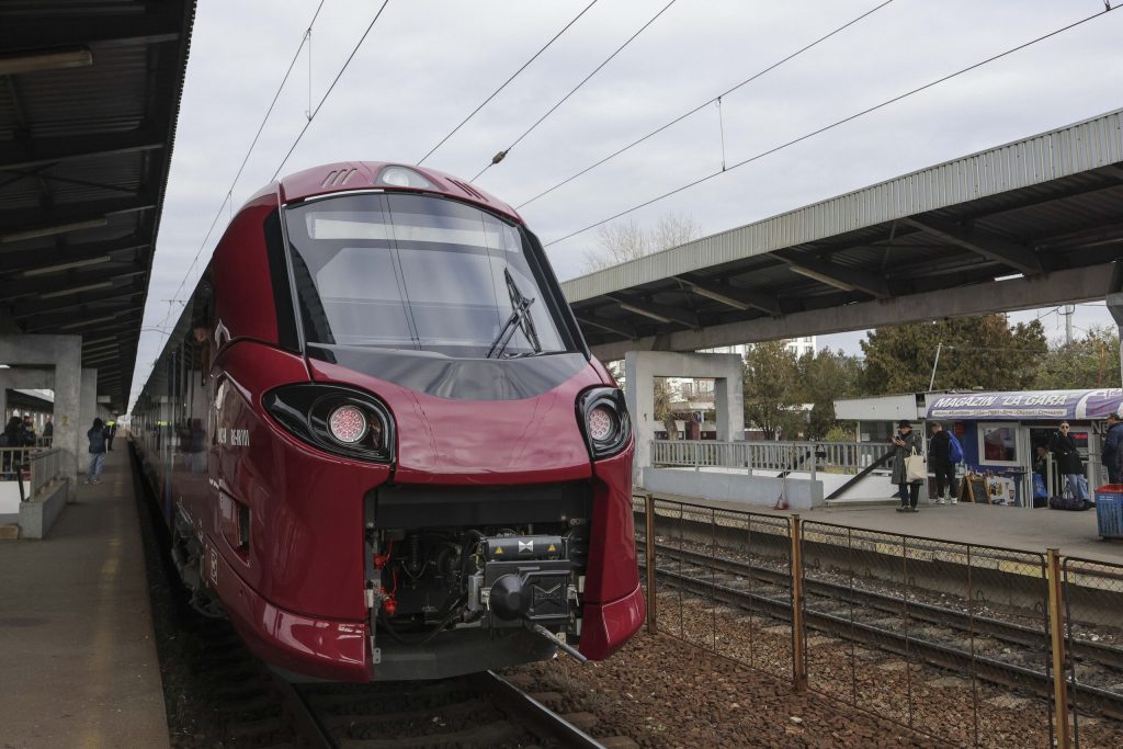 CFR Călători lansează trenuri InterRegio cu rame Alstom Coradia între București și Timișoara, restructurând conectivitatea pe traseul vestic al țării De la începutul lunii martie, liniile ferate din România au înregistrat o schimbare semnificativă în oferta de transport pentru pasageri