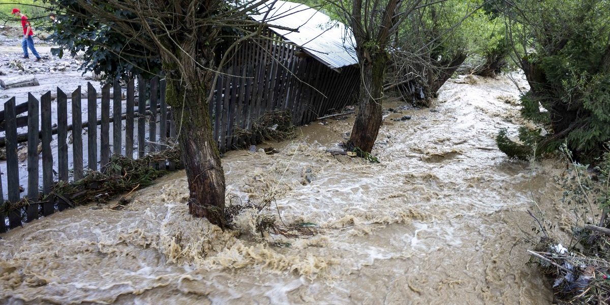 ILUSTRATIE_INUNDATII_01_INQUAM_Photos_Casian_Mitu.jpg - ReactiveNews