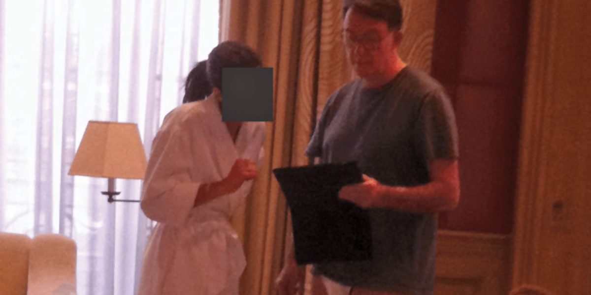 Epstein files latest: Photograph of Mandelson in underwear was taken in Epstein's Paris flat, analysis finds | US News