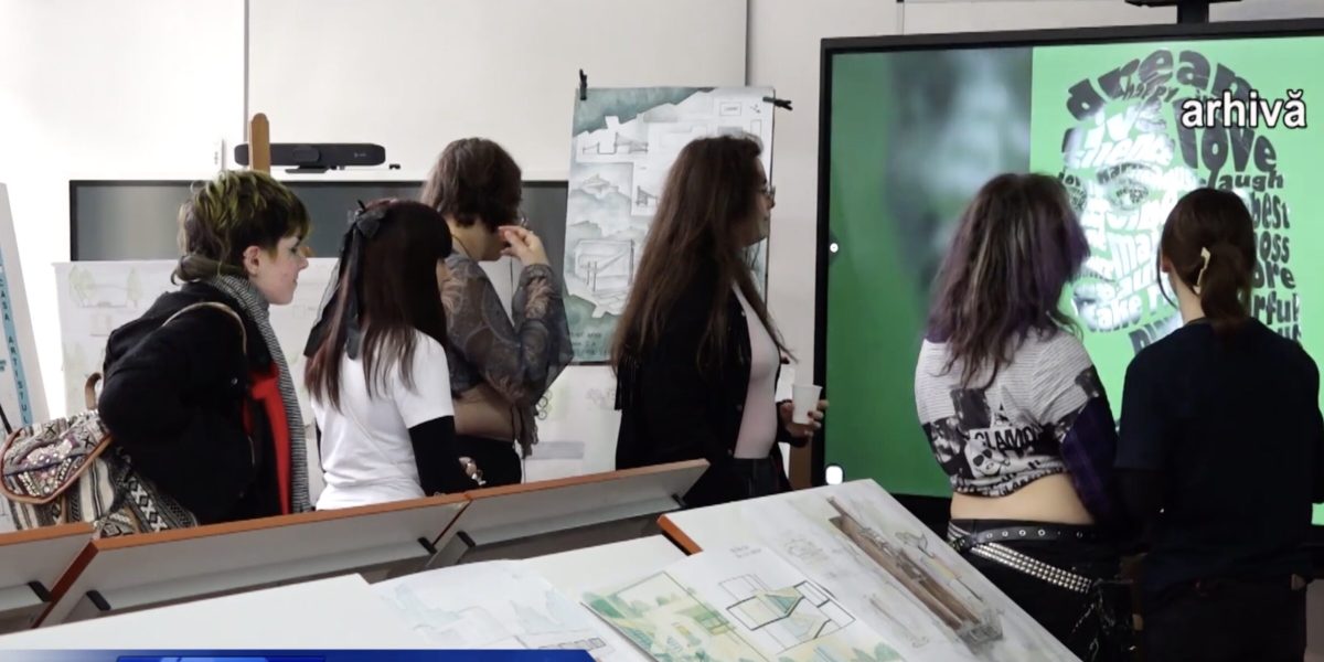 Liceul-de-Arta-din-Deva-scaled.jpg - ReactiveNews