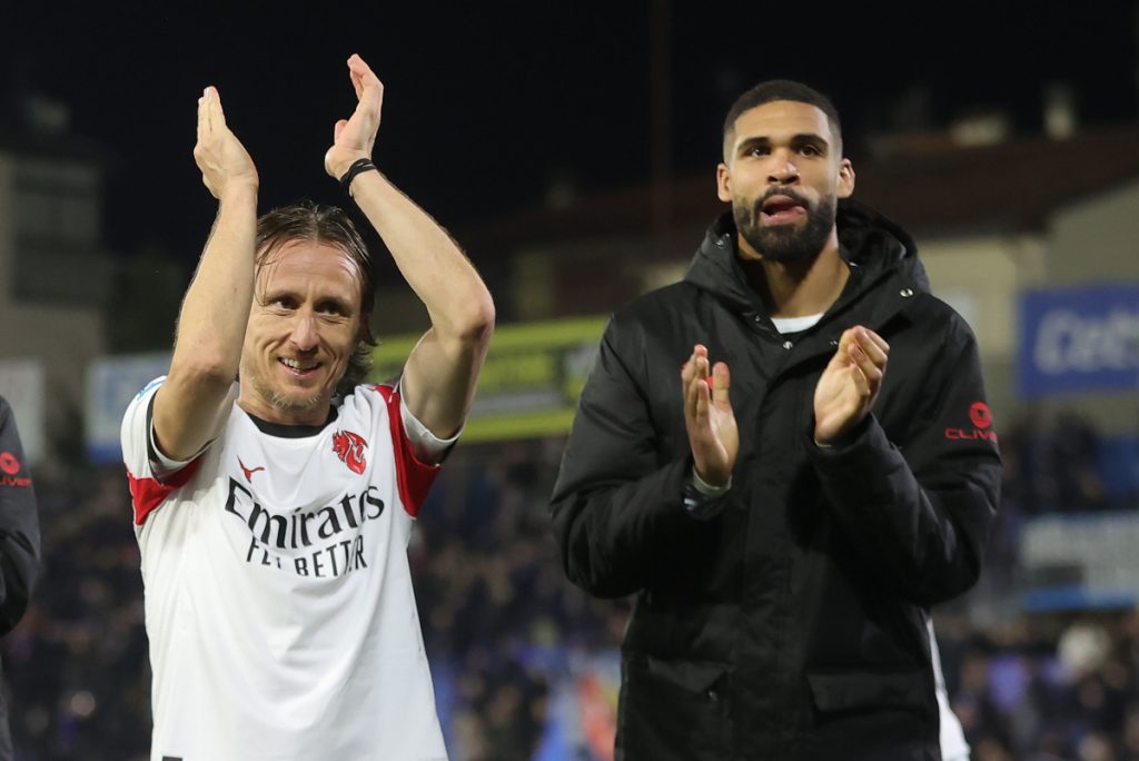 Como fără Loftus-Cheek, în primul 11 cu Nkunku pe teren