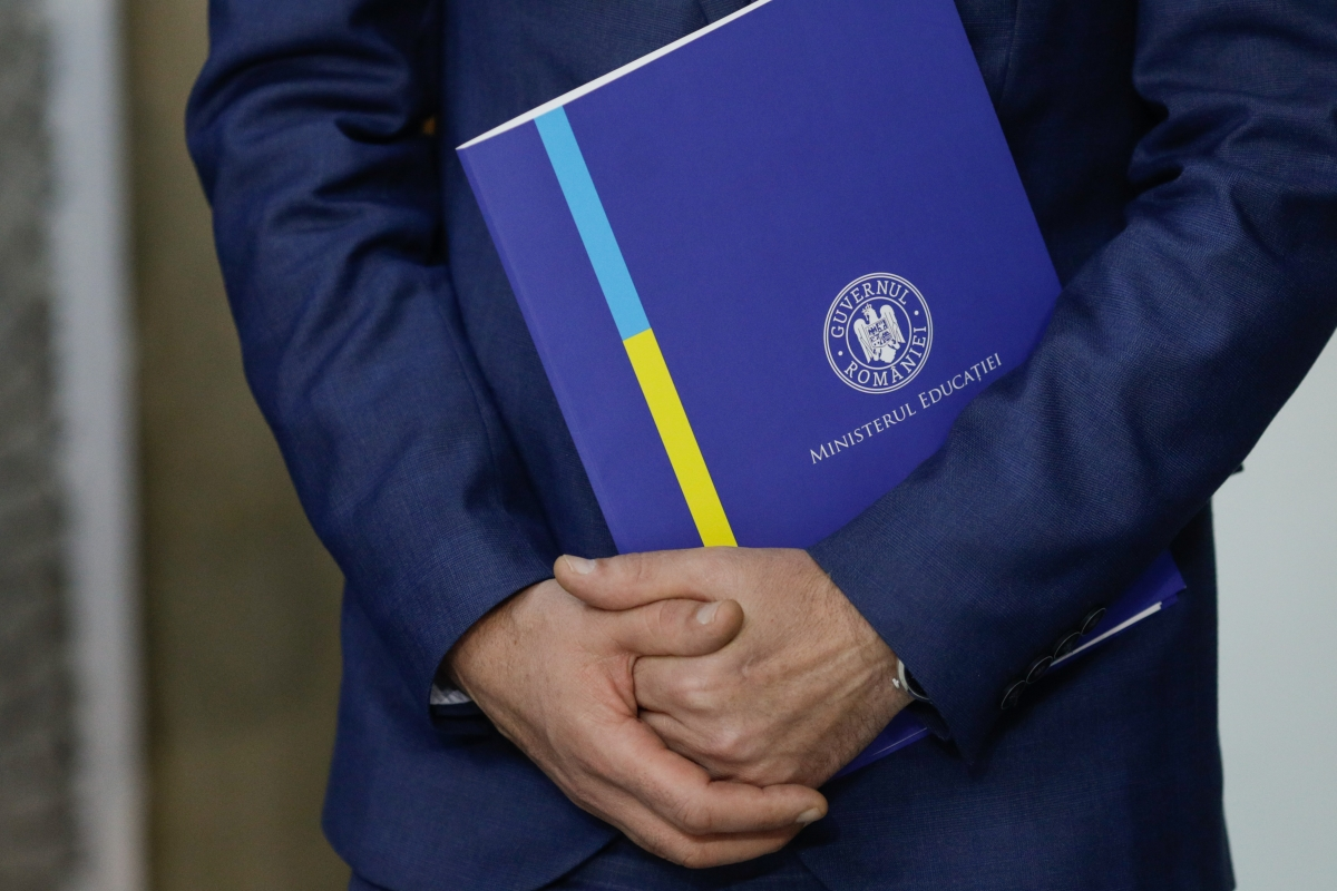 Premierul Ilie Bolojan a anunțat marți seară, după ședința extraordinară a guvernului, că va nominaliza în următoarele zile un nou ministru al Educației