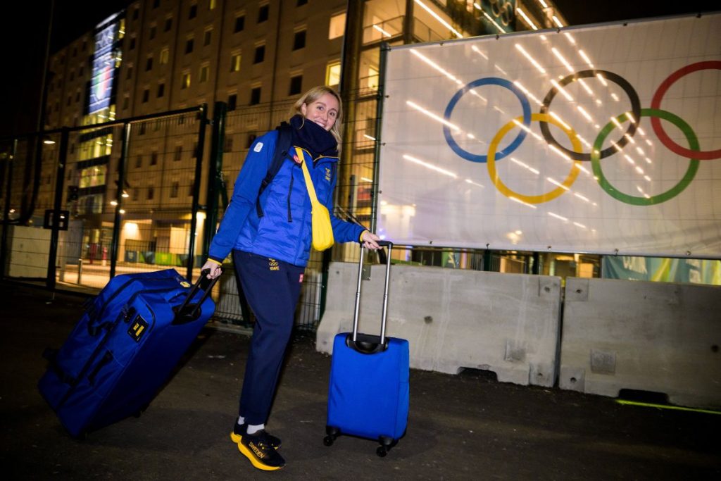 S-a deschis oficial Satul Olimpic de la Milano » Ce au primit sportivii la sosire