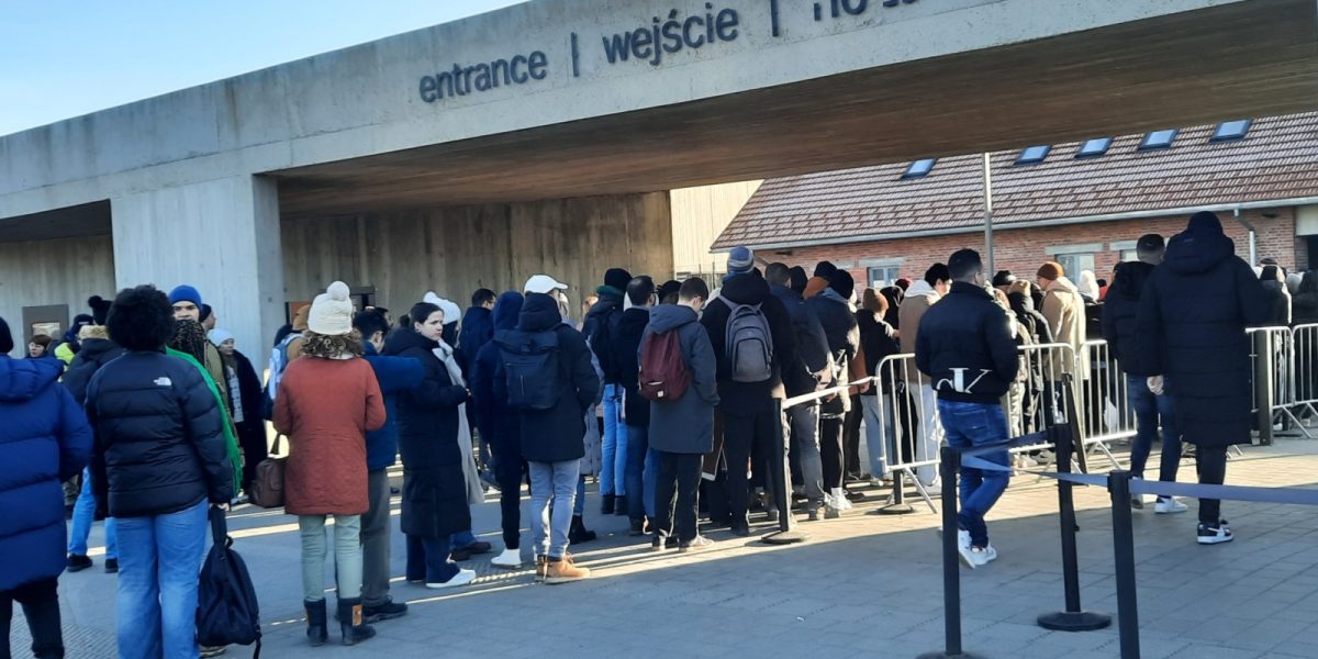 Muzeu-Auschwitz-Birkenau.jpg - ReactiveNews