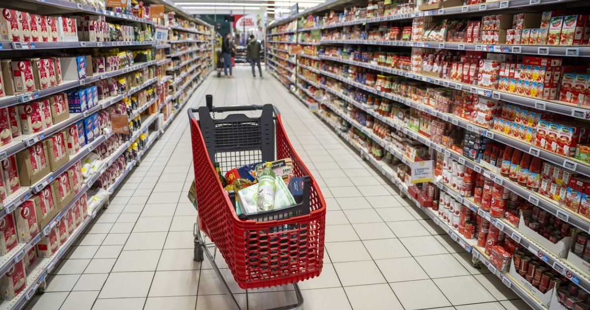 Alarmă alimentară: Salată de icre retrasă din magazinele Kaufland Un lot de salată de icre cu caras şi ceapă a fost retras de la vânzare în magazinele Kaufland, după ce autoritățile au confirmat prezența bacteriei Listeria monocytogenes