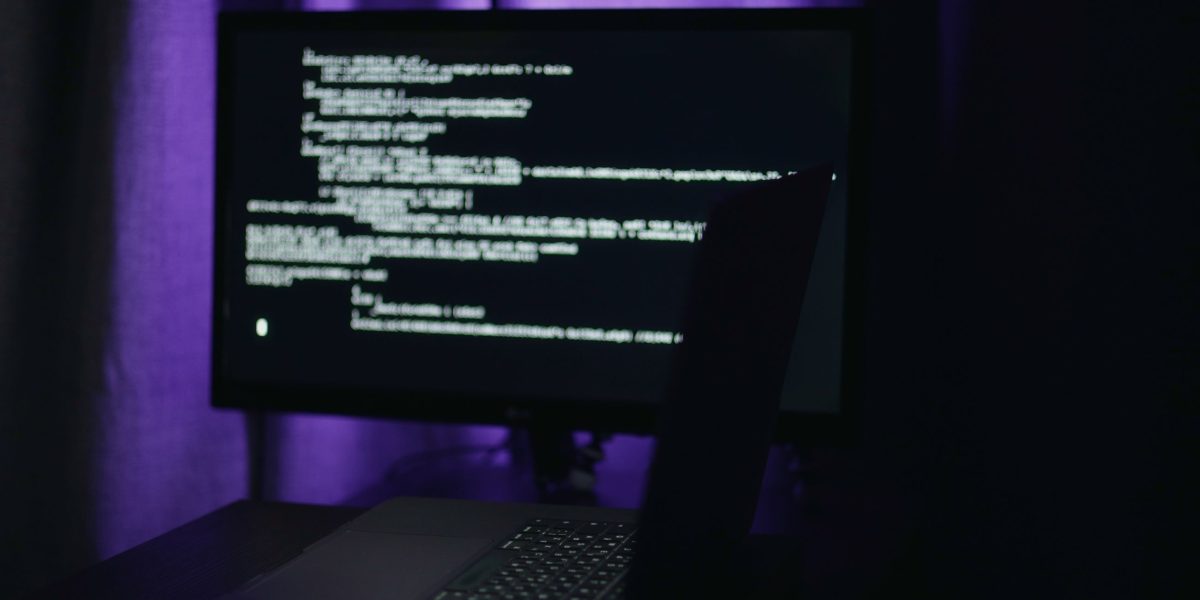 Programare.jpg - ReactiveNews