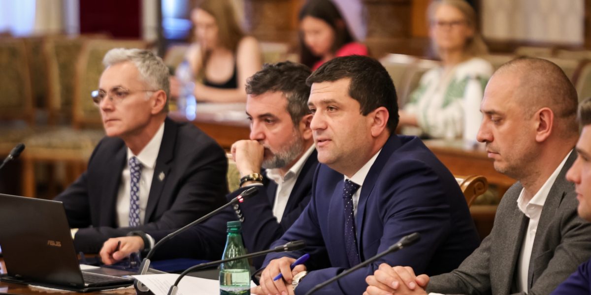 Radu-Miruta.jpeg - ReactiveNews