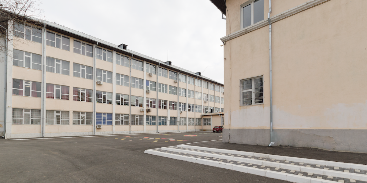 Scoli-Gimnaziale-„Mircea-Santimbreanu.png - ReactiveNews