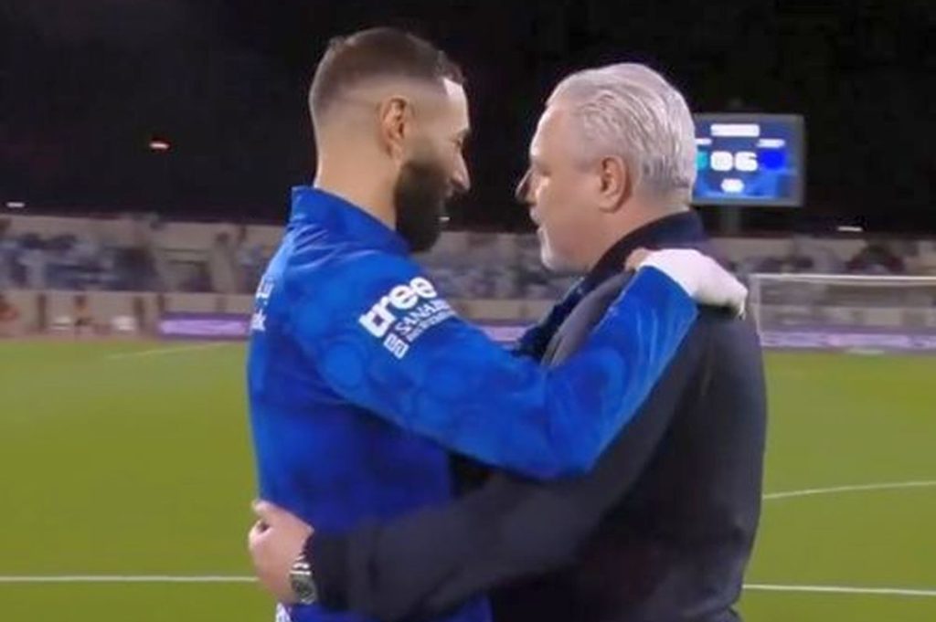 Șumudică s-a dus „glonț” la Benzema, apoi a izbucnit în conferință: „N-au ce căuta aici!”