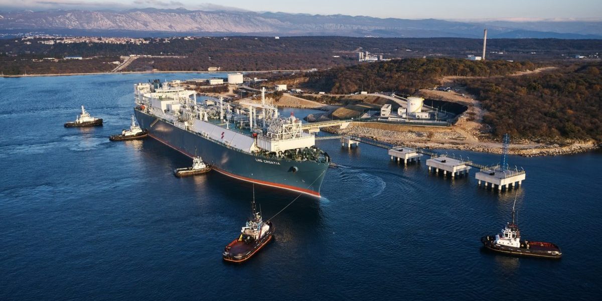 Terminal-gaze-naturale-lichefiate-Croatia-Sursa-foto-ec.europa.eu_-e1657270413236.jpeg - ReactiveNews