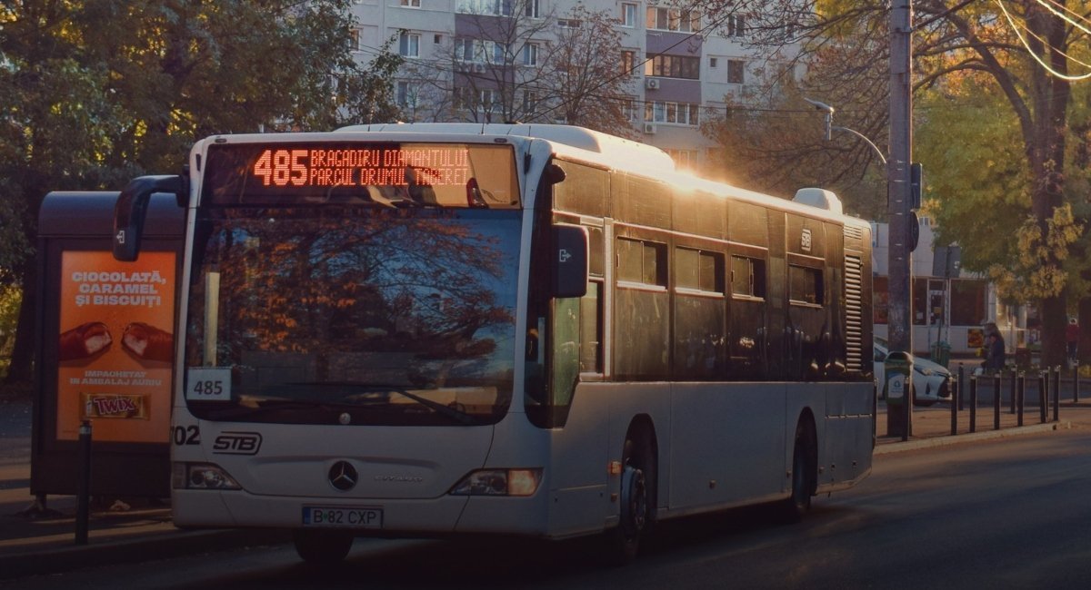 Din startul acestei luni, bucureștenii care folosesc linia de autobuz 485 trebuie să fie atenți la modificările de traseu impuse de autorități în cadrul continuării lucrărilor de infrastructură din capitală și județul Ilfov
