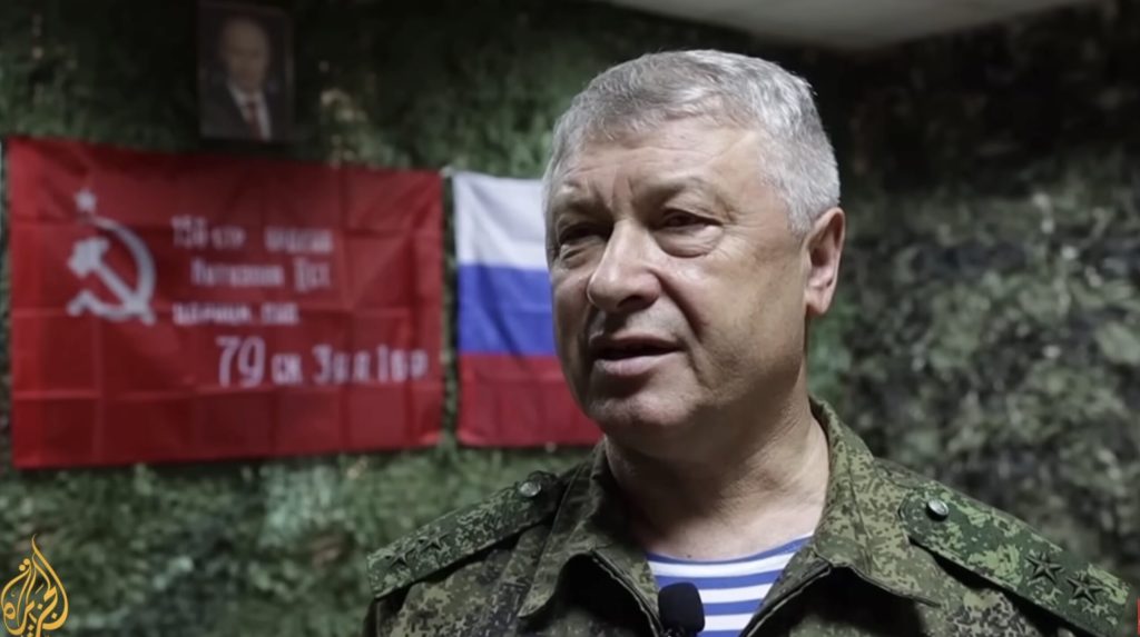 Vladimir Alekseiev, generalul rus împușcat la Moscova, își recuperează treptat conștiința după intervenția chirurgicală Vineri seară, Moscova a fost zguduită de o veste șocantă: un ofițer de rang înalt din armata Rusiei, generalul Vladimir Alekseiev, a fost împușcat în circumstanțe neelucidate, iar starea sa de sănătate părea critică