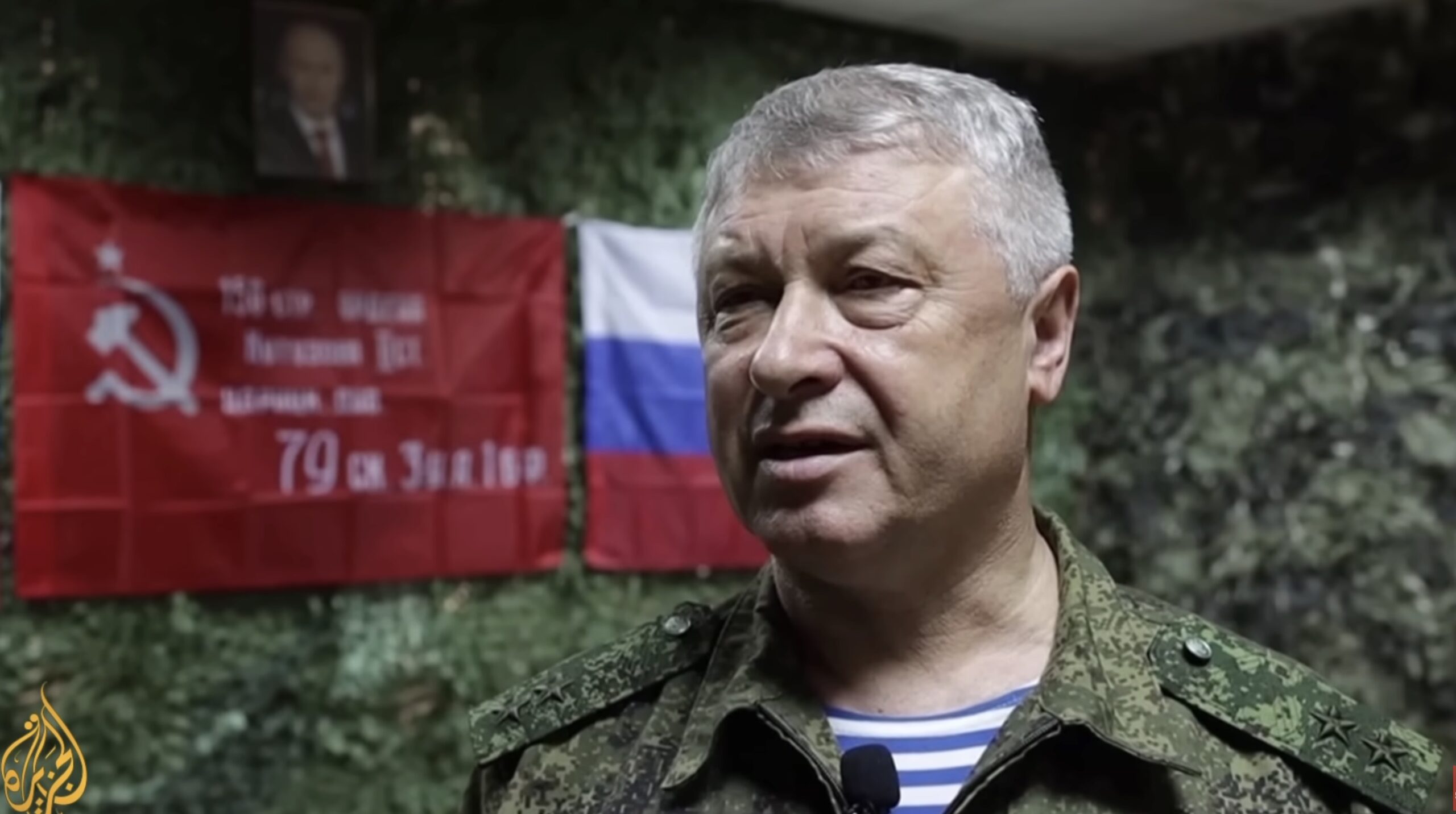 Vladimir Alekseiev, generalul rus împușcat la Moscova, își recuperează treptat conștiința după intervenția chirurgicală Vineri seară, Moscova a fost zguduită de o veste șocantă: un ofițer de rang înalt din armata Rusiei, generalul Vladimir Alekseiev, a fost împușcat în circumstanțe neelucidate, iar starea sa de sănătate părea critică