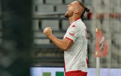 YjQ5NDE5NTljZjYzY2U1ZDhhNTg2M2RlMmRiNTBkYw.thumb_.jpg - ReactiveNews