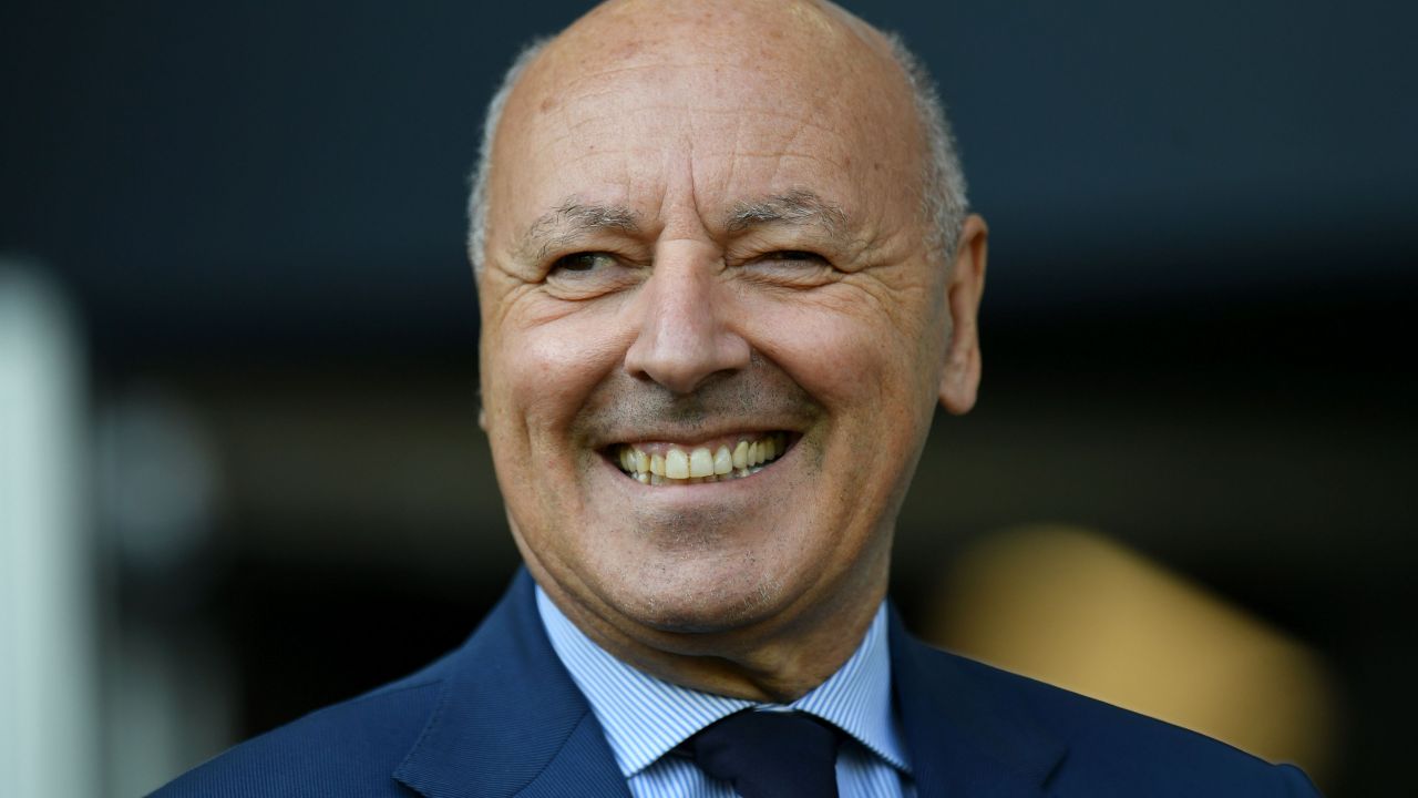 Marotta își exprimă euforia după victoria cu Juventus: „Suntem pe drumul cel bun” Într-un meci electrizant care a ținut fanii cu sufletul la gură, Inter Milano a reușit să învingă rivalul istoric Juventus Torino cu 3-2, consolidându-și astfel poziția în vârful clasamentului Seriei A