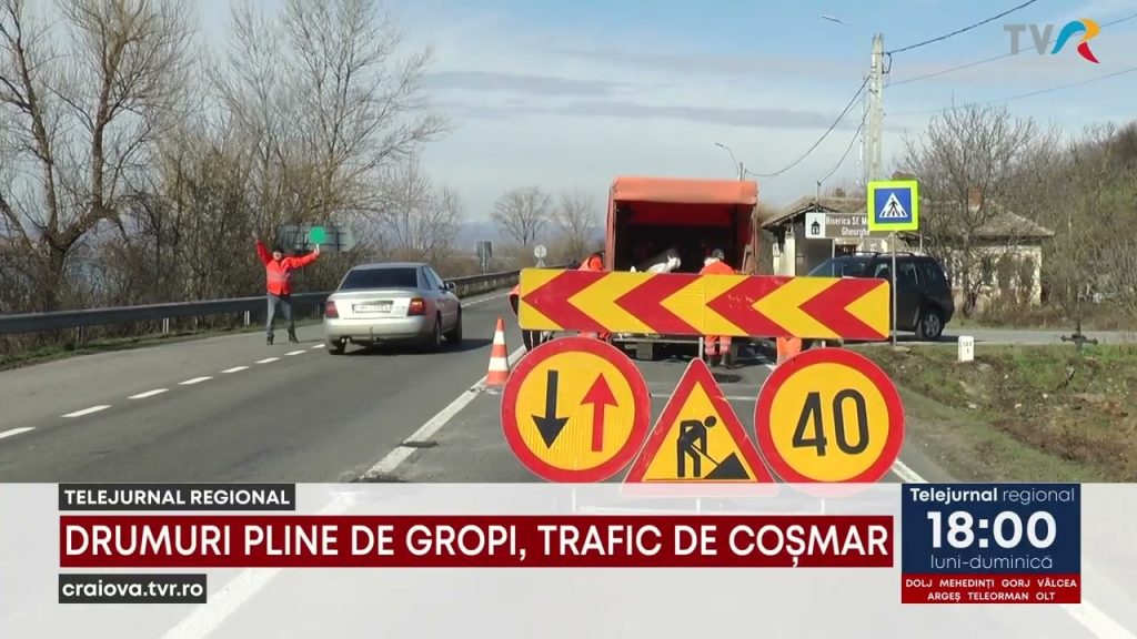 Trafic infernal pe drumurile din Mehedinți Traficul pe cele mai importante șosele din județul Mehedinți, DN 6 și DN 56 A, se desfășoară cu mari dificultăți, din cauza condițiilor meteorologice nefavorabile și a deteriorării avansate a carosabilului