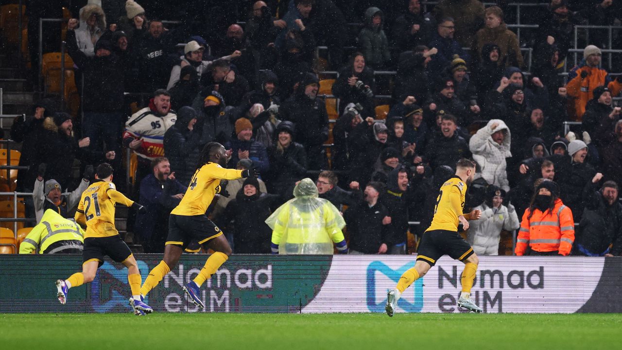 Șoc în Premier League: Wolverhampton și Arsenal, egalitate dramatică 2-2