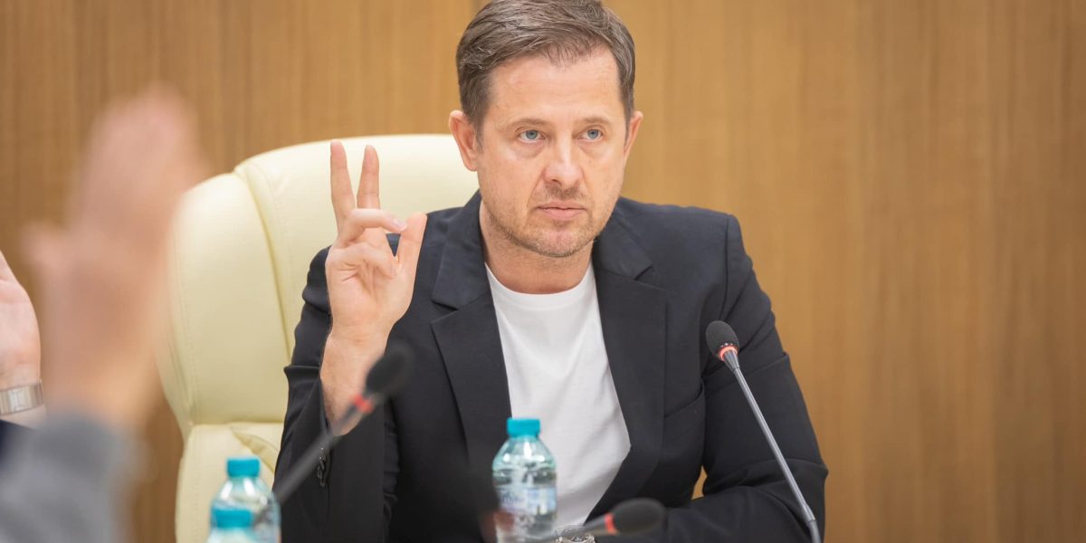 hubert-thuma-trei.jpg - ReactiveNews