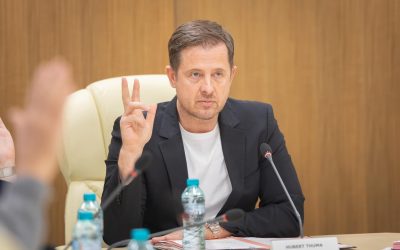 hubert-thuma-trei.jpg - ReactiveNews