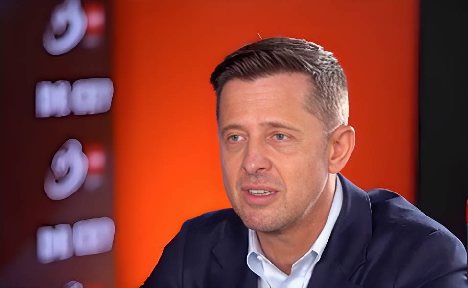 huberthumapnl-1.png - ReactiveNews