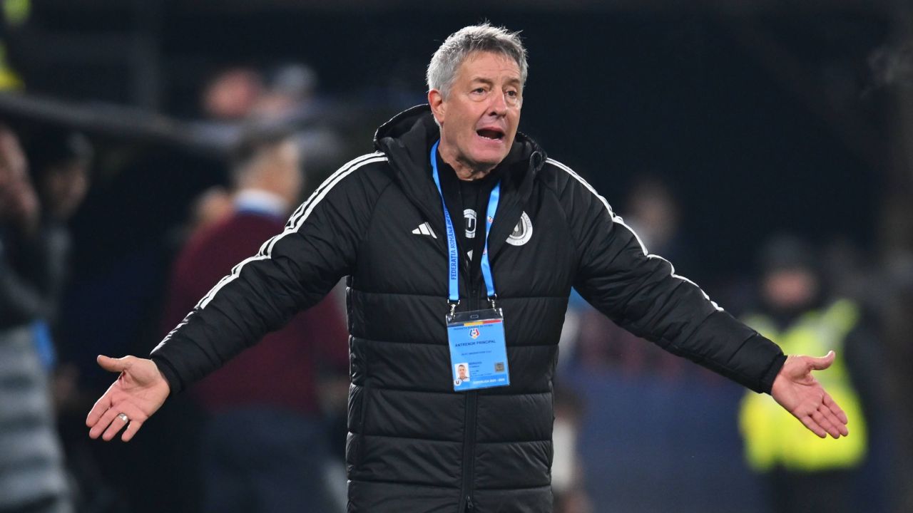 Decizia Comisiei de Disciplină: Bergodi și Cordea, în centrul atenției după un meci tensionat Scandalul iscat la finalul partidei CFR Cluj – Universitatea Cluj, încheiată cu scorul de 3-2, a ajuns pe masa Comisiei de Disciplină din cadrul Ligii Profesioniste de Fotbal