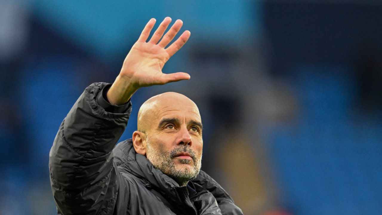 Premier League revine pe VOYO: Spectacolul fotbalistic la un click distanță Fanii fotbalului au motive de bucurie, odată cu reluarea meciurilor din Premier League, care pot fi vizionate în direct pe platforma VOYO