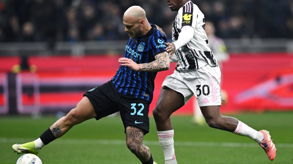 Inter reînvie în derby-ul Italian: victorie dramatică cu Juventus Într-un meci de mare intensitate, Inter Milano, condusă de antrenorul român Cristi Chivu, a obținut o victorie spectaculoasă cu 3-2 în fața rivalei tradiționale Juventus, în etapa a 25-a a Serie A
