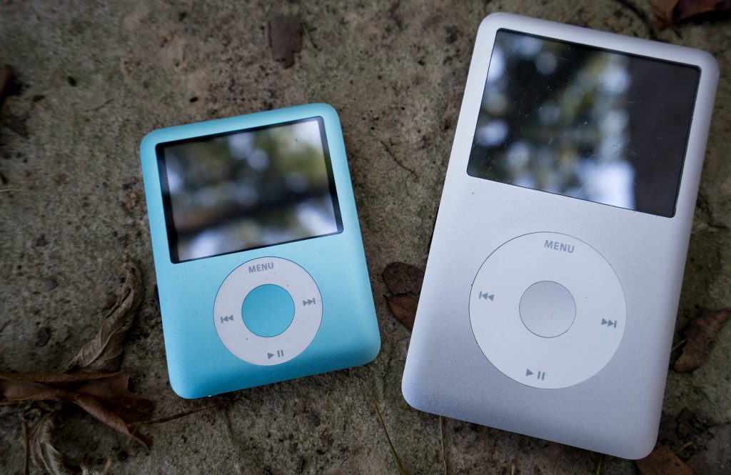 Interesul pentru iPod, celebrul player muzical lansat de Apple la începutul anilor 2000, pare a fi revenit surprinzător în prim-plan