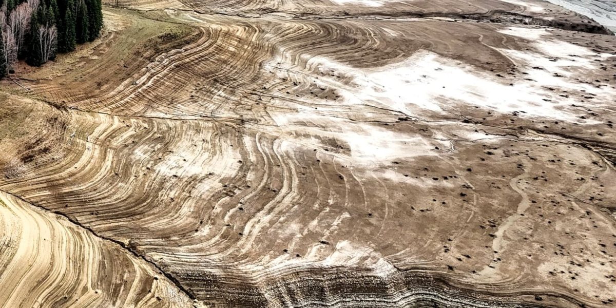 lacul-vidraru.jpg - ReactiveNews