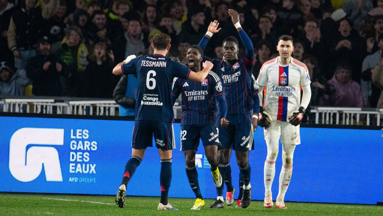 Lyon – Nice și celelalte meciuri din Ligue 1, live pe VOYO, de la 21:45