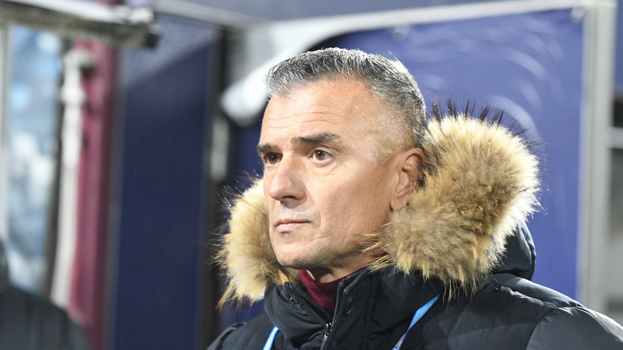 Daniel Pancu despre transferurile de la CFR Cluj: „Ne dorim jucători care să facă diferența” CFR Cluj, unul dintre cele mai titrate cluburi din fotbalul românesc, își pregătește elanul pentru viitoarea sezon competițional