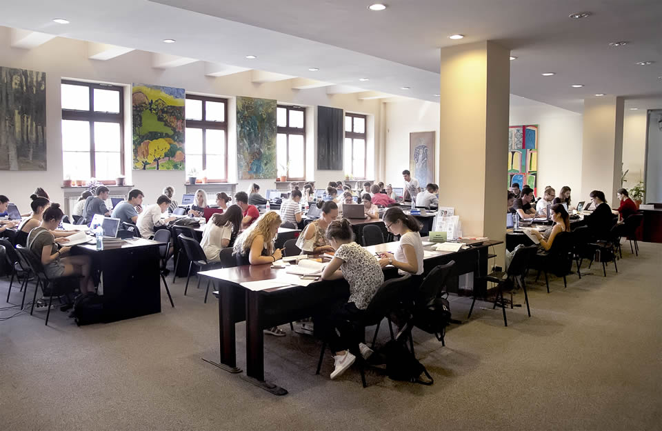 ASE deschide ușile pentru viitorii studenți prin tururi ghidate și locuri la admitere Universitatea de Economie din București face un pas semnificativ pentru facilitarea accesului elevilor de liceu către învățământul superior