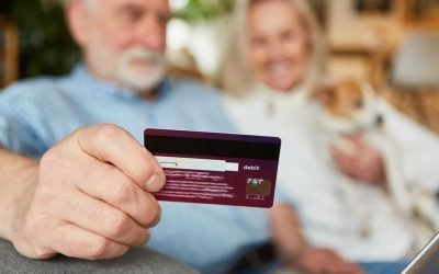 Pensionari elvețieni cu un milion în conturi, ajutoare sociale de 300.000€!