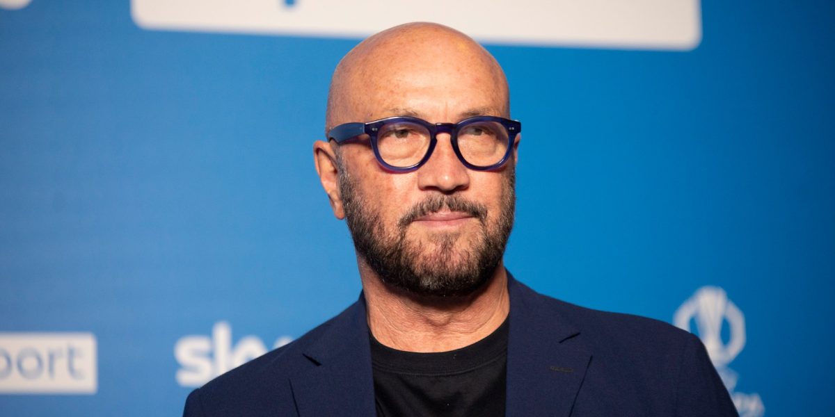 soccer-coach-walter-zenga-attends-1059105371.jpg - ReactiveNews