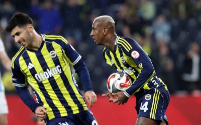 super-lig-fenerbahce-genclerbirligi-maci-canli-izle-kante-ve-sidiki-cherif-ilk-11de-mi-gkcn.jpg - ReactiveNews