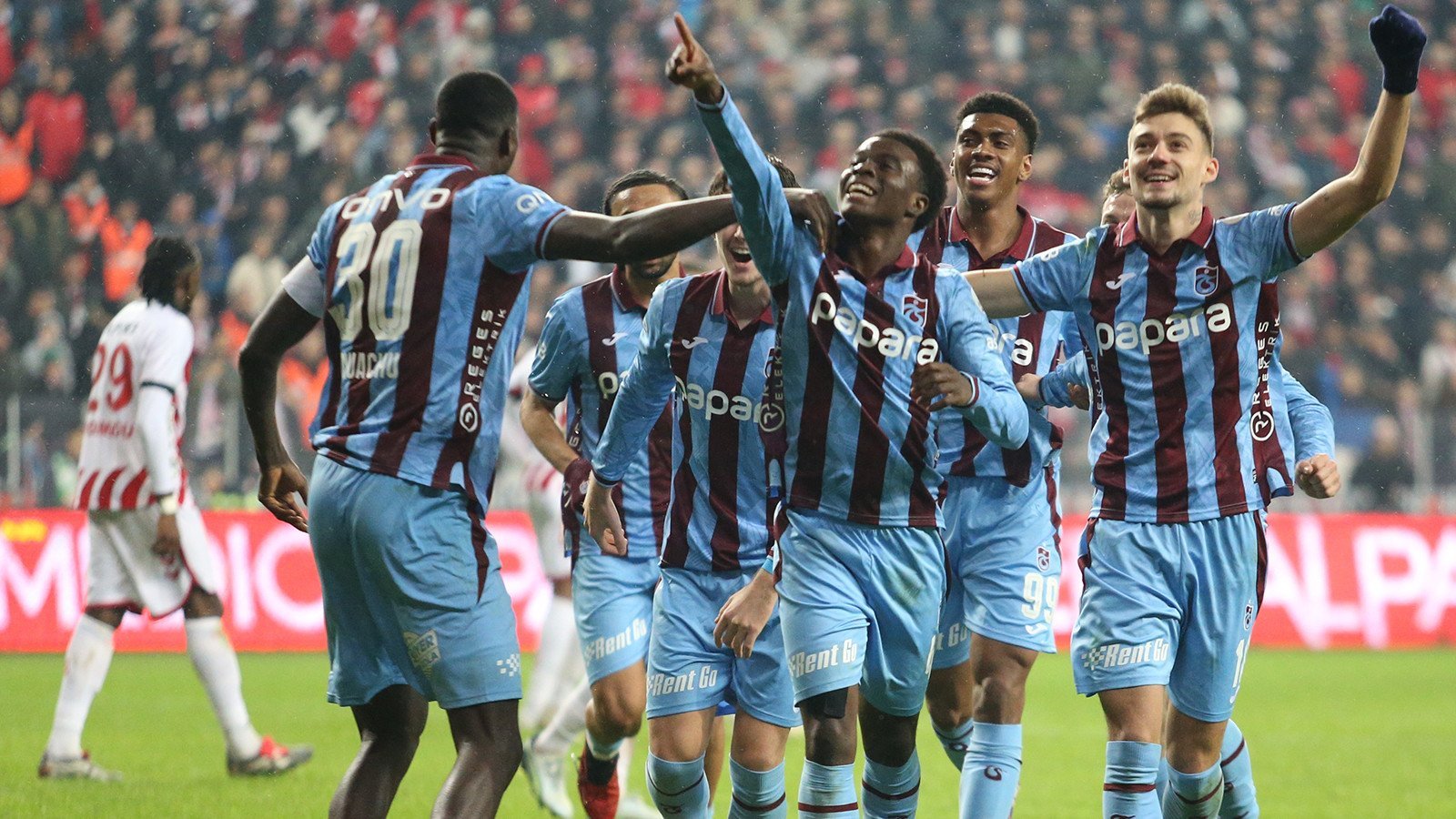 Trabzonspor își asigură victoria în fața celor de la Samsun cu 3-0
