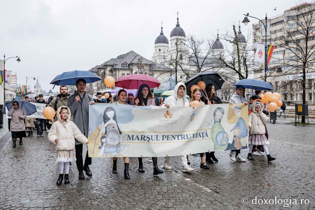 Duminică, 29 martie 2026, Iași a fost scena unui eveniment de amploare dedicat susținerii vieții și valorilor familiei: Marșul pentru viață cu tema „Solidaritate pentru amândoi”