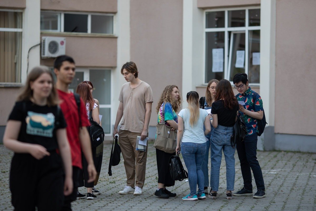 Simulare Bac 2026 pentru elevii de clasa a XII-a, proba la alegere, începe ora 09:00