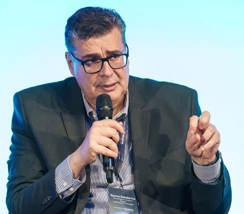 Companiile din tot mai multe industrii întâmpină o problemă neașteptată în procesul de tranziție de la proiectele pilot de inteligență artificială către implementări la scară largă: costurile imprevizibile ale utilizării tehnologiei