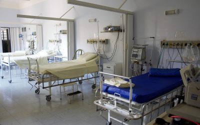 Tânără care a strâns 2,3 milioane € pentru tratament în SUA a murit din cauza unei infecții într-un spital privat din București | HotNews