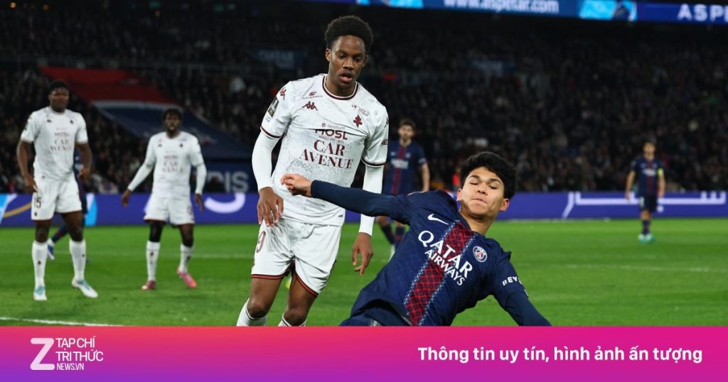 Un talent filipinez scrie istorie la PSG